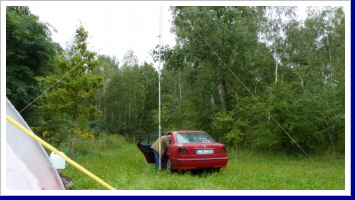 DL9WNM mit seiner 2m Station FD 2010 DL9WNM mit seiner 2m Station FD 2010